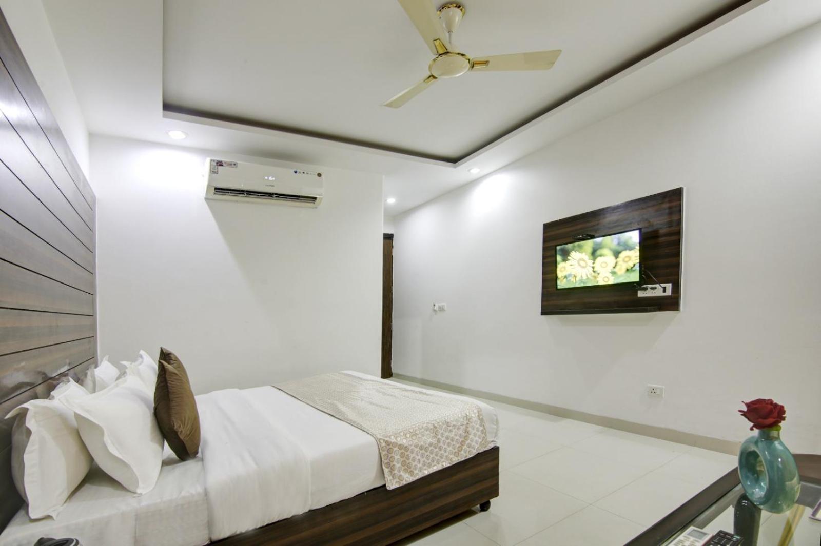 Hotel Devrana Delhi Airport Nowe Delhi Zewnętrze zdjęcie